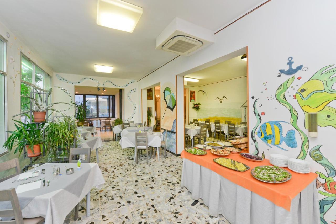 Hotel Flora Capri 切塞纳蒂科 外观 照片